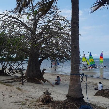 Funky Squids Beach Resort บากาโมโย ภายนอก รูปภาพ